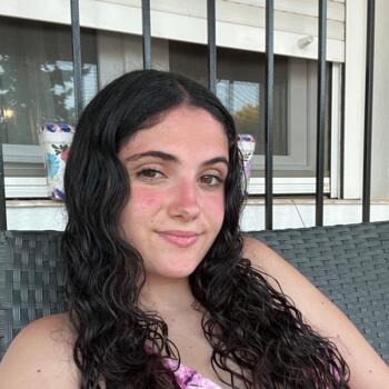 Nanny in Cuenca: Emma