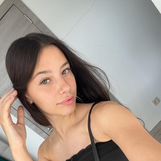 Babysitter in Dour: Anais