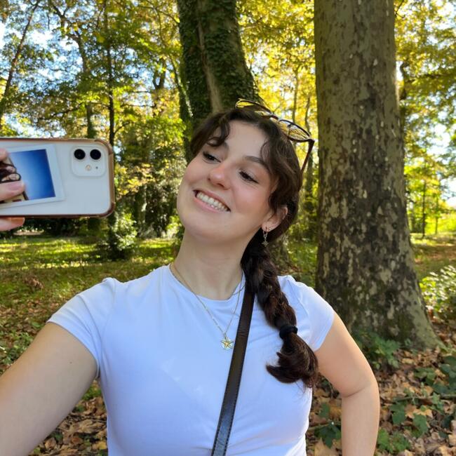 Baby-sitter à Bordeaux: Mathilde
