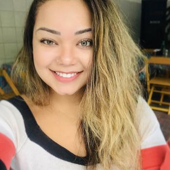 Babysitter in Caraguatatuba: Hariadny