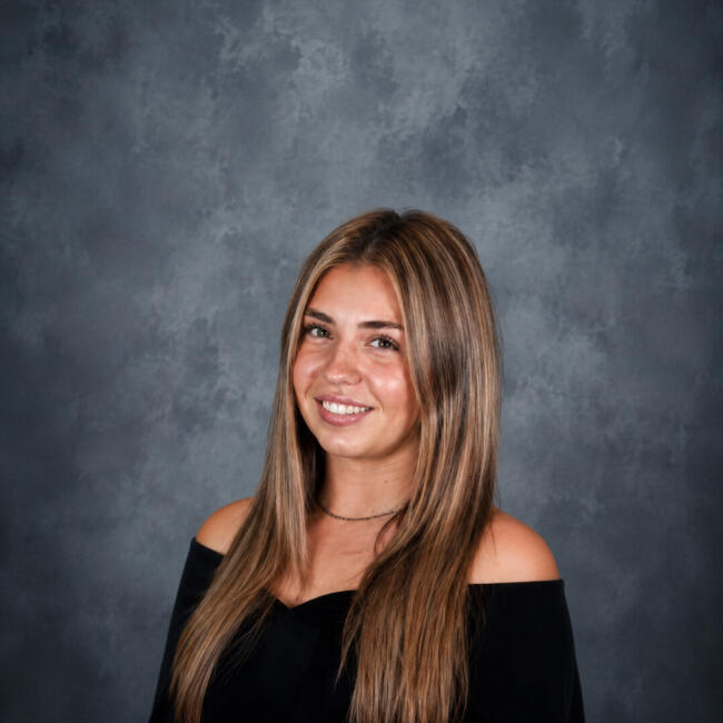 Babysitter in Chula Vista: Sophia