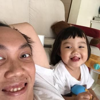 Babysitting job in Petaling Jaya: babysitting job Siew