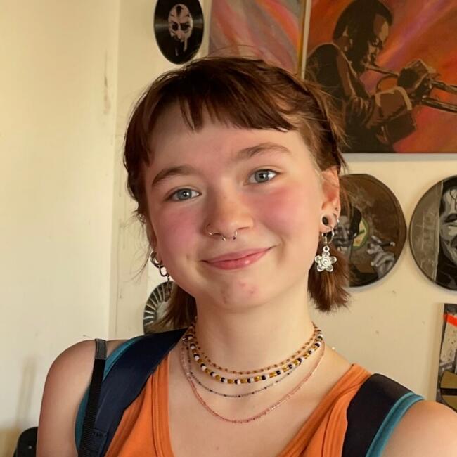 Babysitter in Paris: Adèle