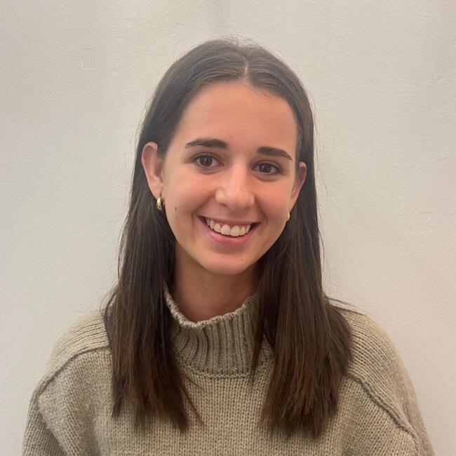 Babysitter in Sydney: Olivia