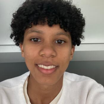 Babysitter in La Bernardière: Manon