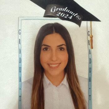 Canguro en Pilar de la Horadada: Rebeca