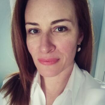 Baby-sitter in Kalamata: ΚΥΡΙΑΚΗ