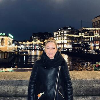 Babysitter in Massy: Karine