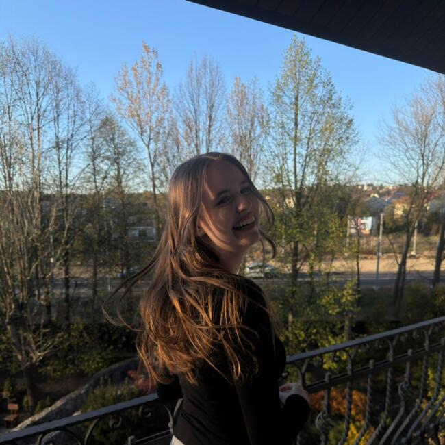 Babysitter in Calais: Léa