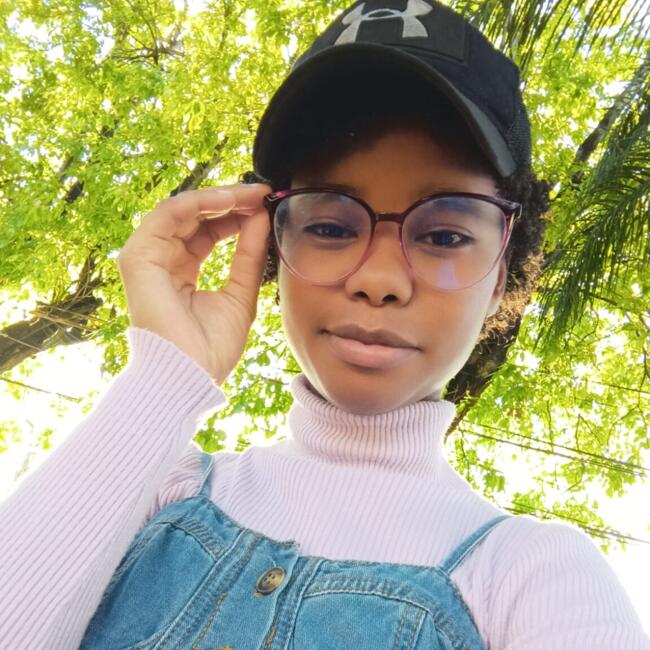 Babysitter in Auxerre: Marelin