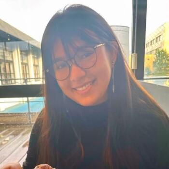 名古屋市 のベビーシッター: Laura