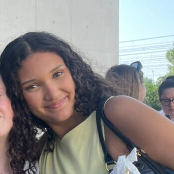 Babysitter Maurepas: Alyssa