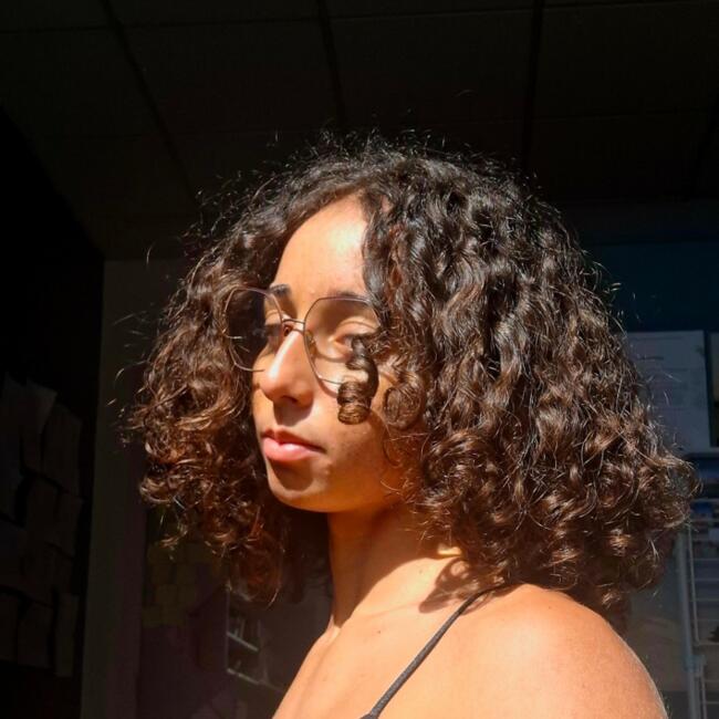 Babysitter in Talence: Alizée