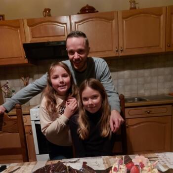 Job de garde d'enfants à Chièvres: Damien