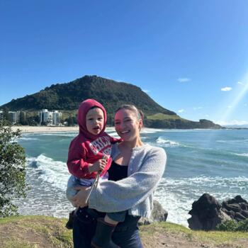 Babysitter in Brisbane: Jamaica