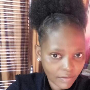 Babysitter in Jozini: Zinhle