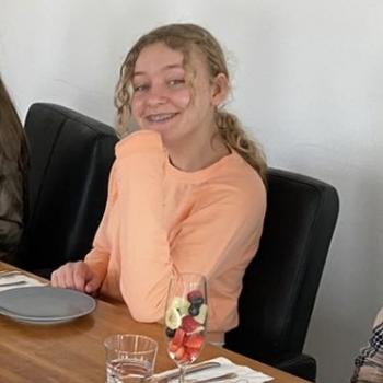 Oppas in Den Haag: Hélène