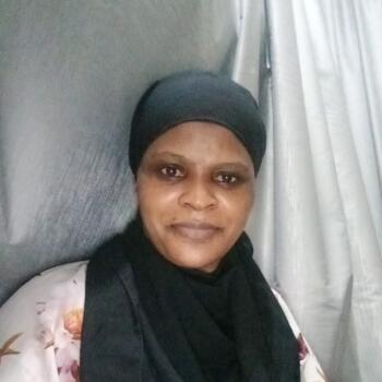 Nanny in Abu Dhabi: Madinah