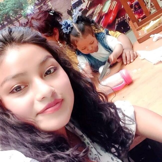 Babysitter in Mariano Melgar: Claudia