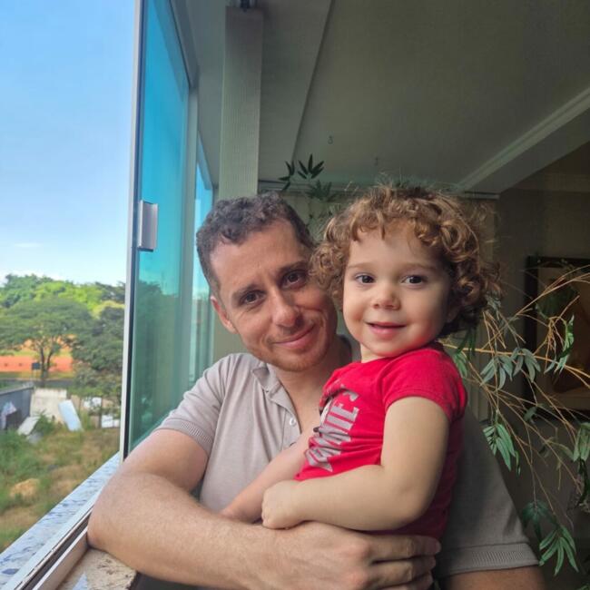 Emprego de babá em Uberlândia: Filipe