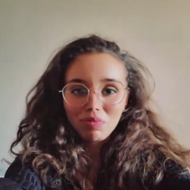 Babysitter in Vernon: Lamia