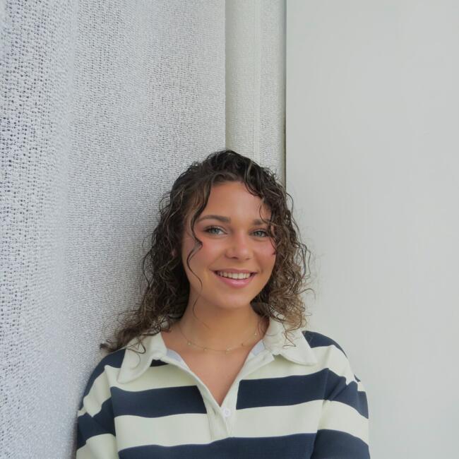 Babysitter in Bordeaux: Jeanne