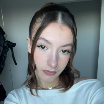 Babysitter in Ciney: Océane