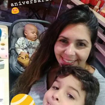 Emprego de babá Caieiras: emprego de babá Camila