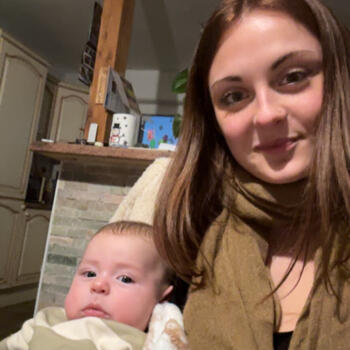 Childminder job in La Chapelle-Neuve: babysitting job Alyzee