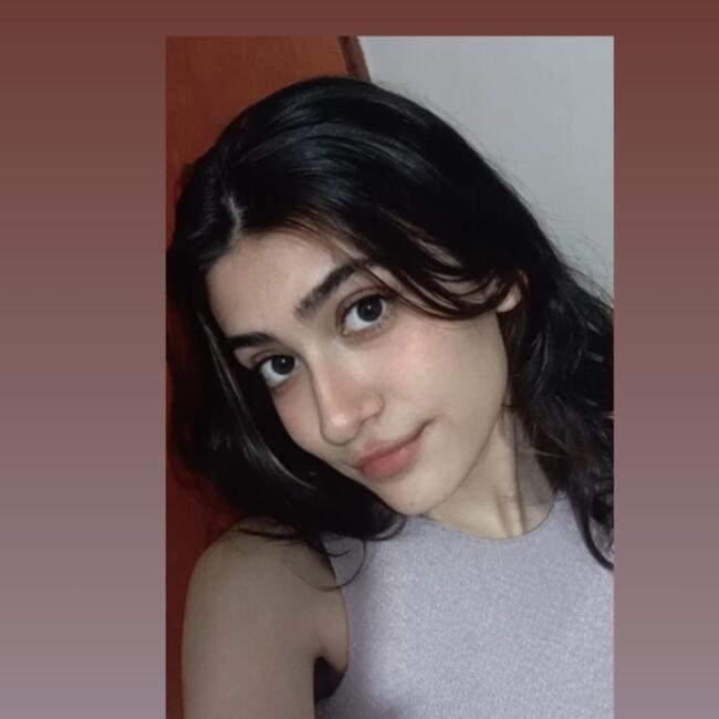 Babysitter in Campo Grande: Mariane