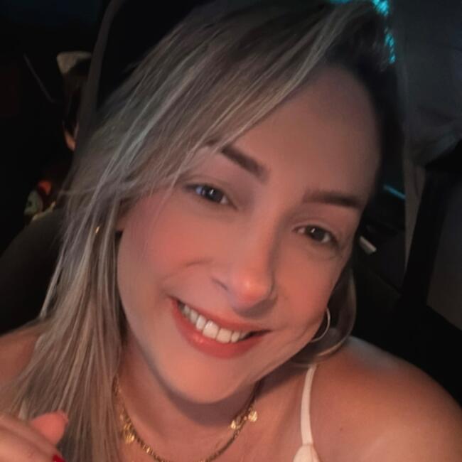 Niñera en Granada: Aline Pinto da silva maia