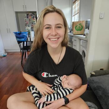Babysitter in Auckland: Madeline