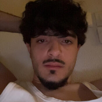 Babysitter in Lyon: Humejd