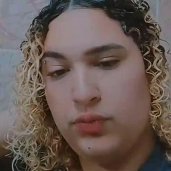 Babysitter Luziânia: Laura