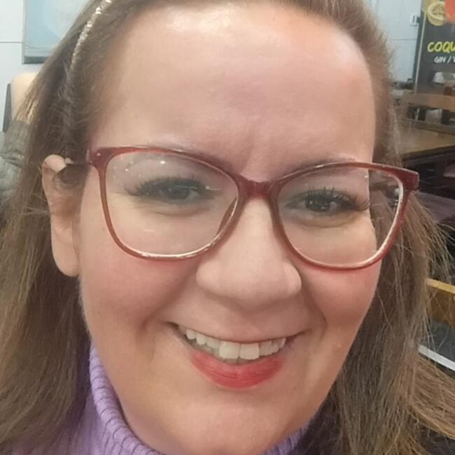 Babysitter in Santo André: Marisa