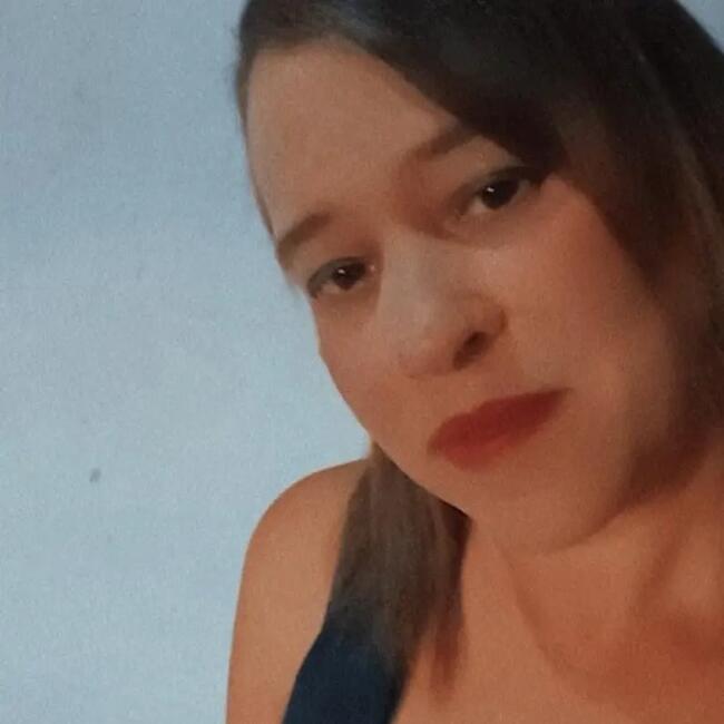 Babysitter in Feira de Santana: Luciara Cardoso Martins