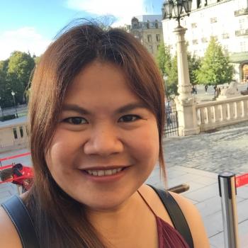 Oppas in Den Haag: Charlyn