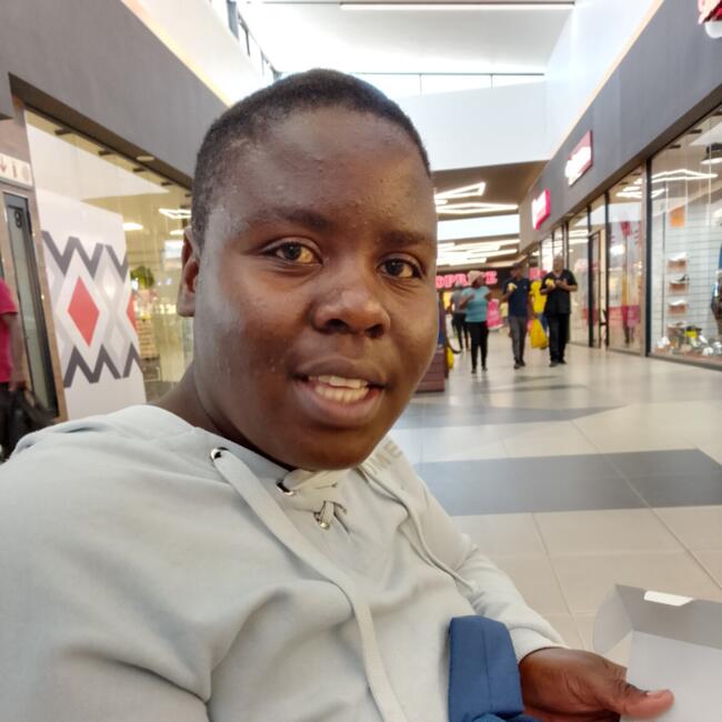 Babysitter in Pretoria: Sinhle