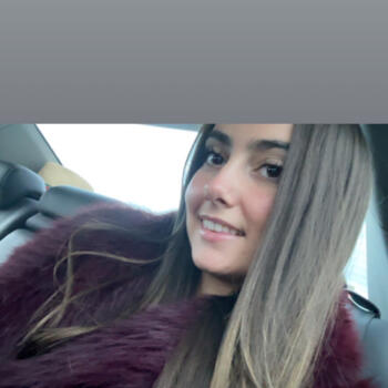 Babysitter in Cires-lès-Mello: Iliana