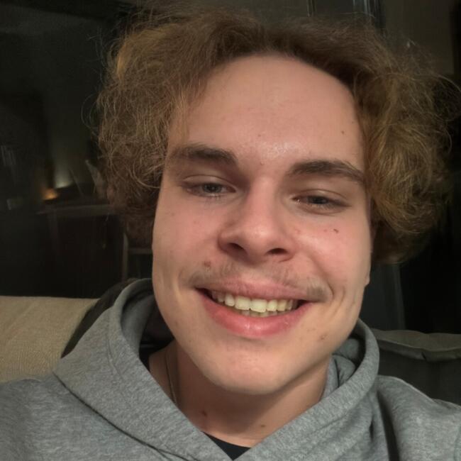 Babysitter a Bossy: Victor