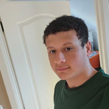 Babysitter in Braine-l'Alleud: Nael