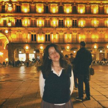 Babysitter Bilbao: Valentina