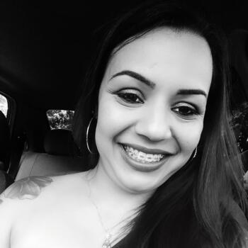 Babysitter in São José dos Campos: Paôla Fabiana