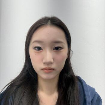 Babysitter in Singapore: Vernice