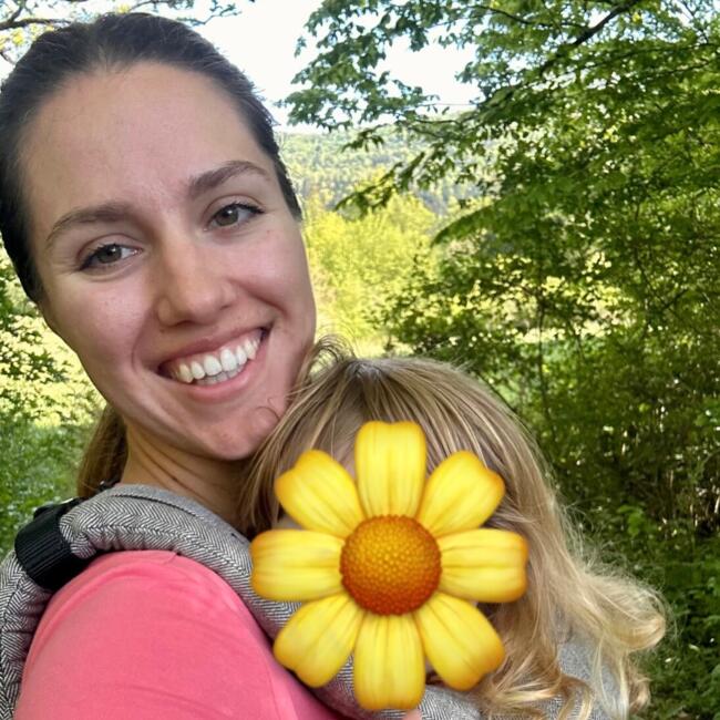 Varuška v Vrhnika: Mia