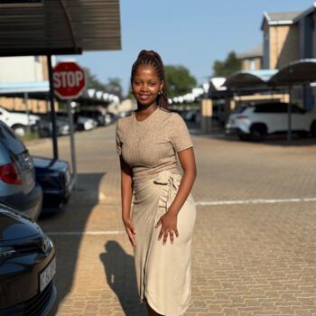 Babysitting job in Pretoria: babysitting job Sarah