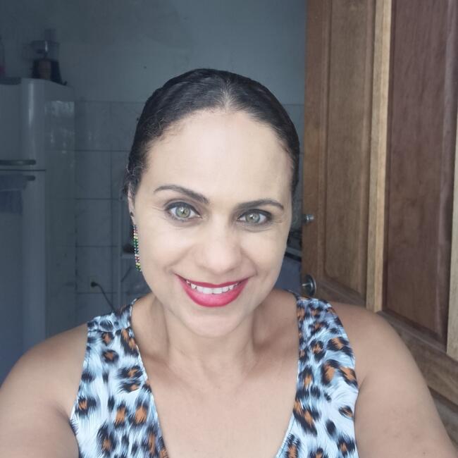Babysitter in Feira de Santana: Estela
