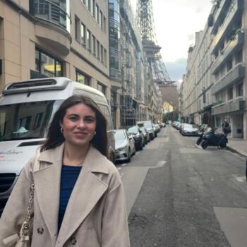 Babysitter in Antwerpen: Tina