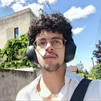 Babysitter in Gaillard: Joao
