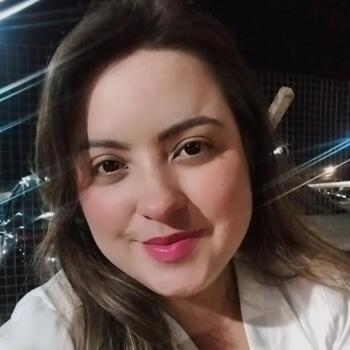 Babá Porto Velho: Vanessa